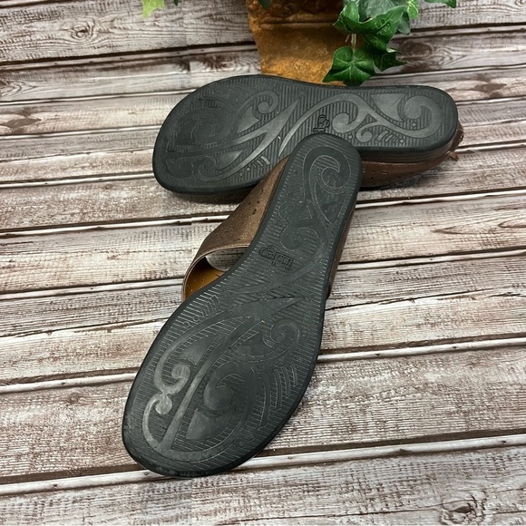 INDINGO by Clarks Bronze Thong Sandal Heel Zipper Closure Size 7 - Picture 7 of 8